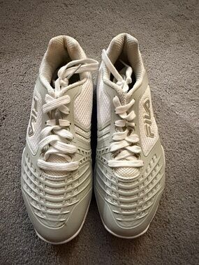 FILA Cream Mesh Athletic Sneakers